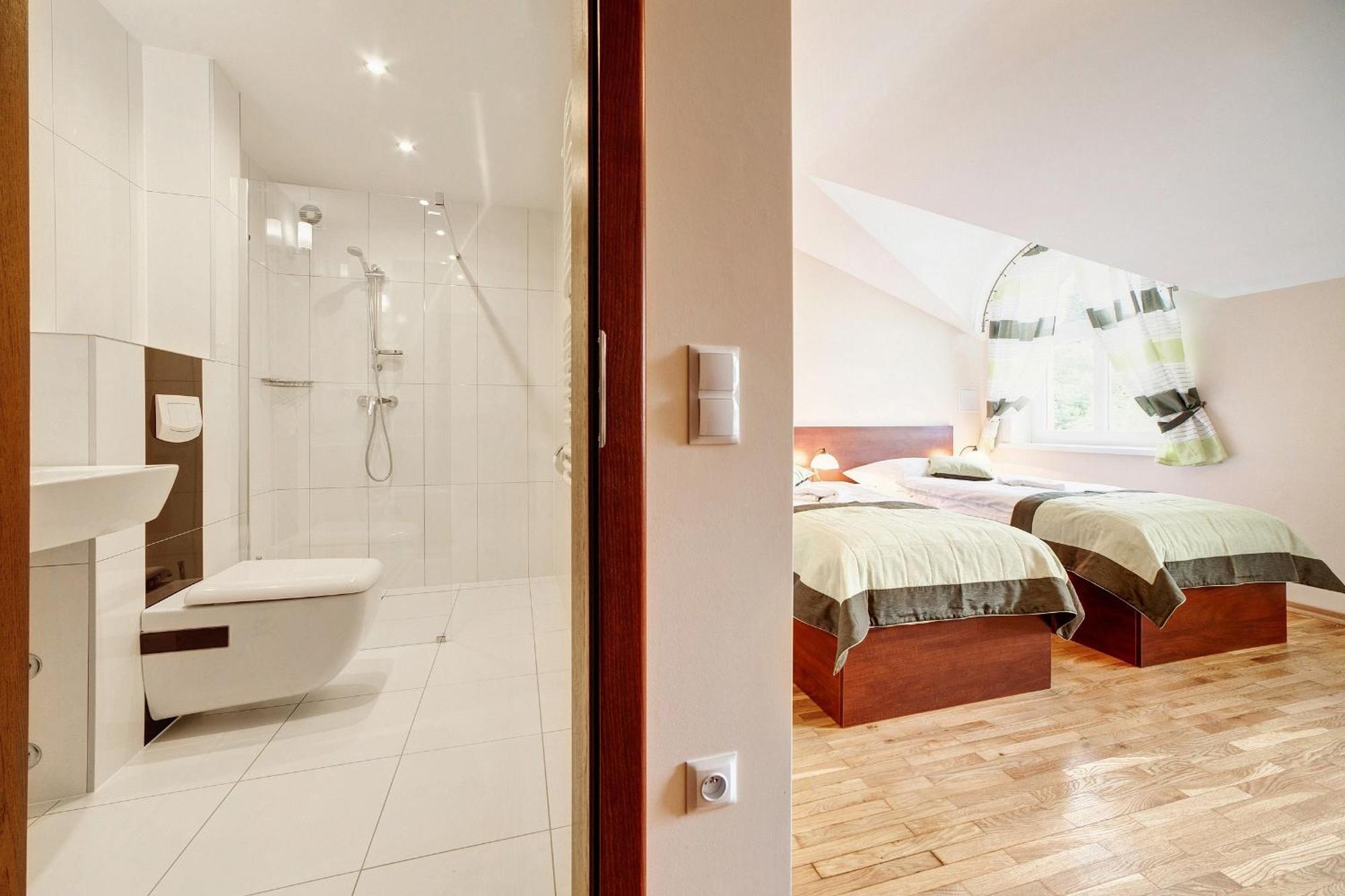 Lesna Polana- Blisko Centrum, Mini Spa, Cicha, Spokojna Okolica, Parking Gratis Krynica Zdroj Værelse billede